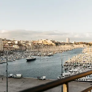 New Le Quai - Vieux Port 4* Marsiglia